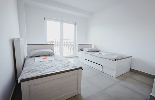 Bedzin Hostal | Orange Tree Hotel