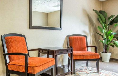 Mount Pleasant Hotel | Comfort Suites at Isle of Palms Connector