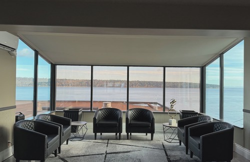 Campbell River Hotel | Anchor Inn and Suites