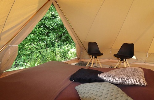 Twijzel Otro | Tent Lodge in Twijzel Near Town Center