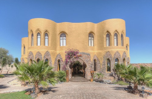 Sesriem Cabina | Le Mirage Resort & Spa