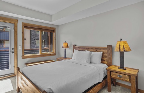 Canmore Hotel | Spring Creek Vacations