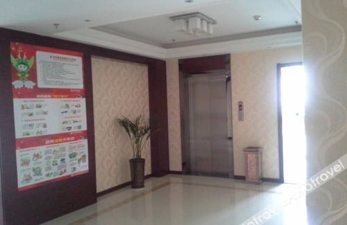 Yixiu District Hotel | GreenTree Inn Anqing East Yingbin Road High-Speed Railway Station