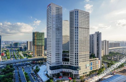 Haining Hotel | Hampton by Hilton, LingPing High Speed Railway Station, Hangzhou