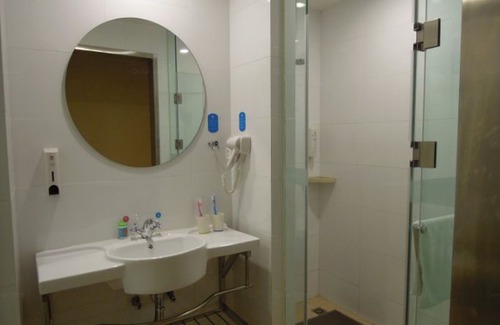 Qiao Xi Hotel | HanTing Hotel (Shijiazhuang Railway Station Huaian West Road)