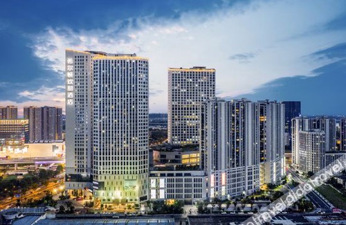Haining Hotel | Hampton by Hilton, LingPing High Speed Railway Station, Hangzhou