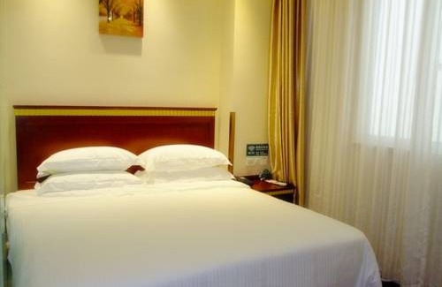 Changjiang County Hotel | GreenTree Inn JinDeZhen People Square Taoxichuan Wenchuang Street