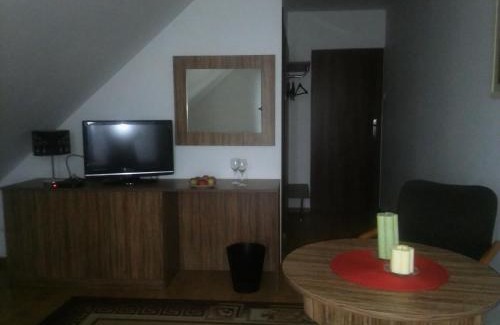 gmina Dobrzyn nad Wisła Casa | Pod Zachrypniętym Kogutem