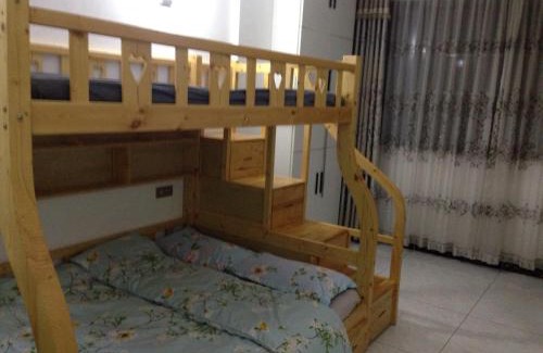 Yufeng District Hotel | Liuzhou Old Tree Youth Hostel