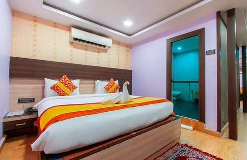 Brahmapur Hotel | Shankar Bhavan By Vinayak Hotels