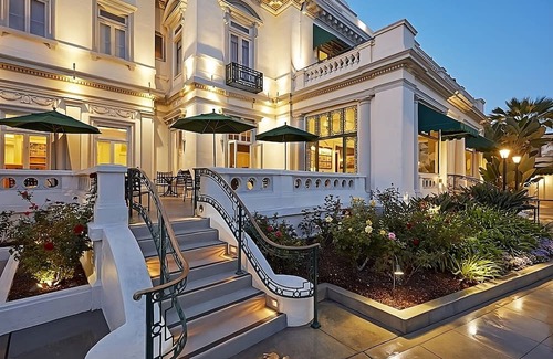 Coronado Casa | San Diego Getaway! With Heated Pool, Private Parking, Near Coronado Beach!