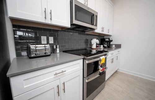 Kissimmee Casa | TH 4Br walking distance to Club