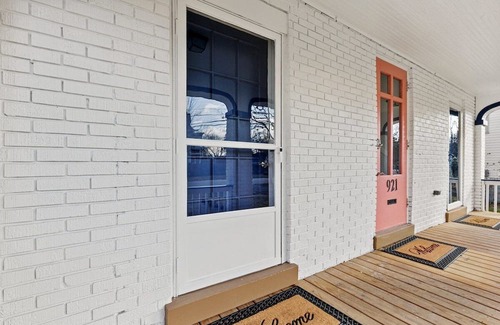 Lexington Apartamento | This apartment is a 1 bedroom(s), 1 bathrooms, located in Lexington, KY.