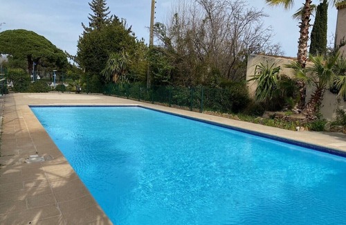 Mandelieu-la-Napoule Beach Casa | Cosy apartment 7 minutes walk from the sea!
