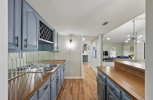 Northeast Carrollton Casa | Luxury Retreat in Carrollton – Pool, Patio & More