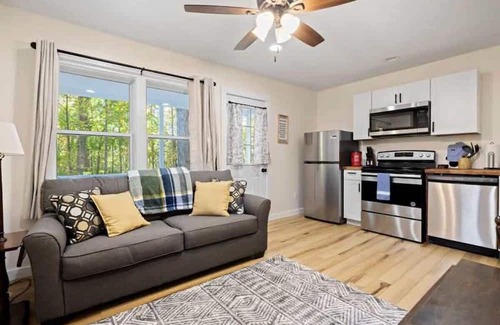 Hendersonville Casa | Blue Sky Cottage~$375 Free Activities Daily