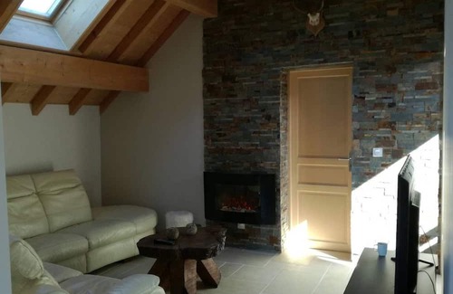 Saint-Laurent-en-Grandvaux Casa | Gîte Indépendant Dans Maison Propriétaires