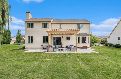 Ann Arbor Casa | Elegant Residence 3 Miles from UM Stadium