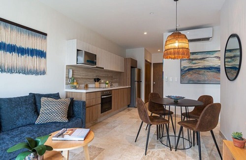 Gonzalo Guerrero Condominio | Discover our NEW 1-bedroom luxury beach condo with incredible amenities