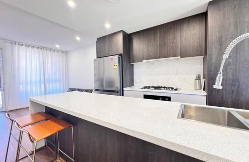 Marsden Park Casa | Blue Haven Retreat - Marsden Park Townhouse