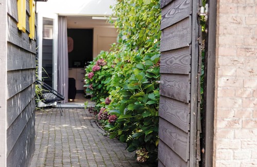 Haastrecht Cama Y Desayuno | Chic and cozy overnight stay in Haastrecht! 15 minutes from Gouda and Oudewater.