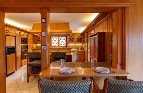 Ollon Casa | Beautiful private villa for 10 people with private pool, TV, terrace and panoramic view