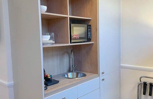 Padfield Apartamento | Located in the heart of Glossop in the High Peak, Westwood Boutique Aparthotel combines comfort with convenience. Set against the breathtaking backdrop of the Peak District.