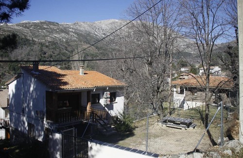 Cuevas del Valle Casa | Casa Rural 'Rural Las Pegueras' con Vista a la Montaña, Wi-Fi y Aire Acondicionado