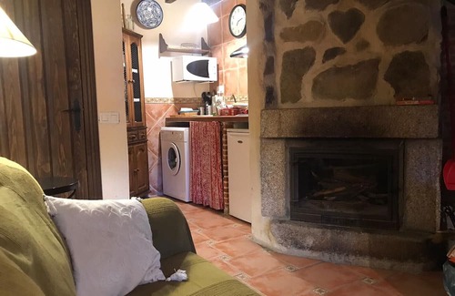 Navalguijo Casa | Casa Rural 'La Plazuela - Navalguijo'