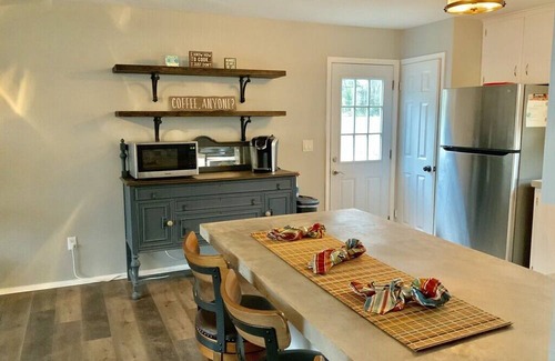 Dogwood Casa | Fireside & Faith cozy getaway on Lake Bob Sandlin