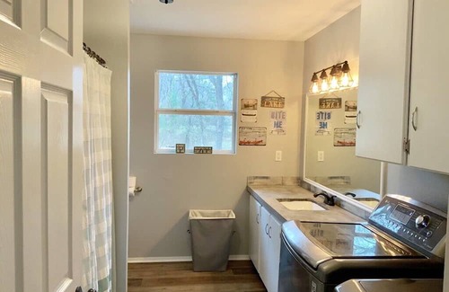 Dogwood Casa | Fireside & Faith cozy getaway on Lake Bob Sandlin