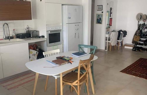 Herzliya Apartamento | Elegant 4-Bedroom Apartment In Herzliya