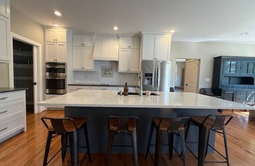 Madison Casa | Charming 4-bedroom house in Madison centrally located!