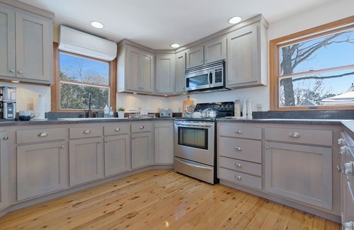 Camp Ellis Casa | Expansive Family Beach Compound @ Ferry Beach ~ Sleeps 17!