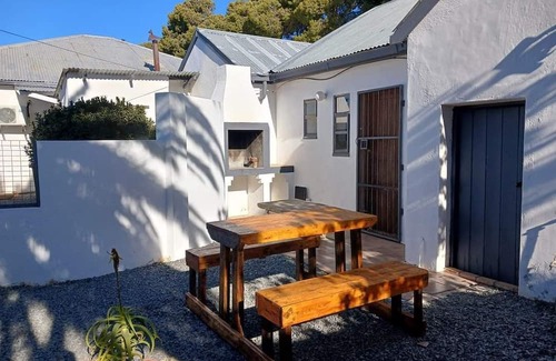 Victoria West Cabaña | Karoo Rust Victoria West Family Friendly Units