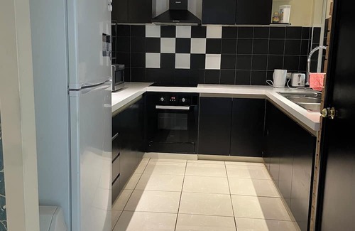Belmont Casa | Minutes to airport & city !
