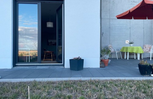 Oberelsbach Apartamento | Apartment 'Am Rothen Hang' with Mountain View, Private Terrace and Wi-Fi