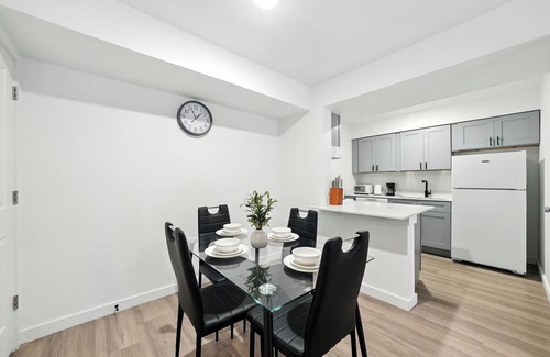 Windsor Park Apartamento | Muelller Flats 1613 I Spacious 1 Bed 1 Bath