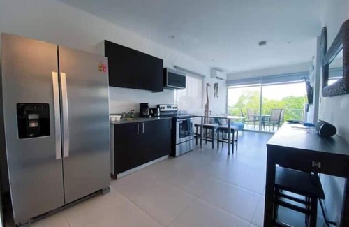 Bejuco Apartamento | Front home of Bejuco Beach