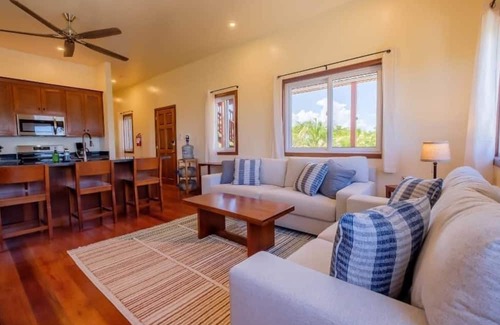 Cayo Corker Villa | Ocean Front 3 bed/2 Bath Home with Pool - Lower Unit