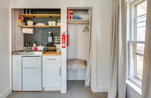 Waterbury Apartamento | Waterbury Studio 12 Mi to Bolton Valley Ski Resort