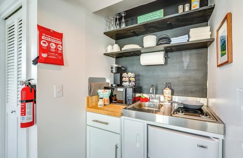 Waterbury Apartamento | 15 Mi to Stowe Mountain Resort: Main Street Studio