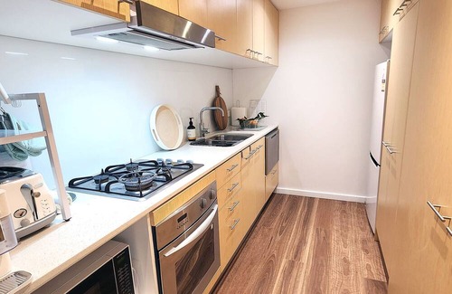 Randwick Apartamento | Sunlit & Peaceful Contemporary Apartment