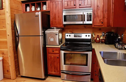 Henlawson Cabina | Deluxe 2 Bedroom Log Cabin