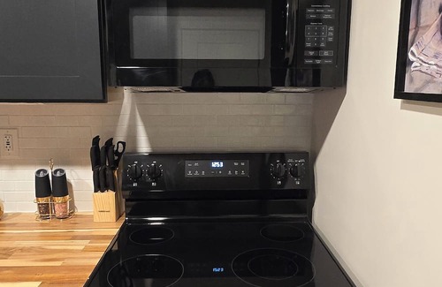 Greene Apartamento | BRAND NEW fully renovated upstairs apartment in the heart of downtown Greene, NY