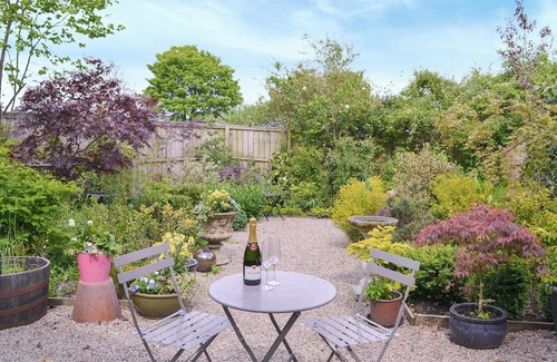 North Bitchburn Cabaña | 1 bedroom accommodation in Woodhouses, near Bishop Auckland