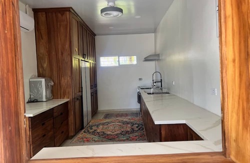 Acajutla Casa | Rancho CornoaDelMar Spacious 5 Bedroom Private Beach House w/AC and Hot Water