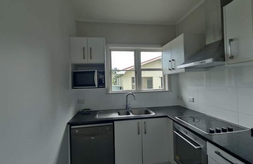 Mount Albert Casa | 7 Beds including 4 Double Beds, 1 Single Bed, 2 Double Sofa Beds, 8 Renton Road, Mt Albert, Auckland