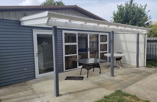 Mount Albert Casa | 3 Bedroom Small House B