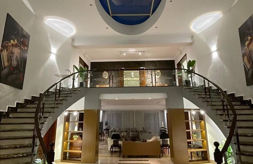 Sheikh Zayed City Apartamento | Palace in Sheikh Zayed City